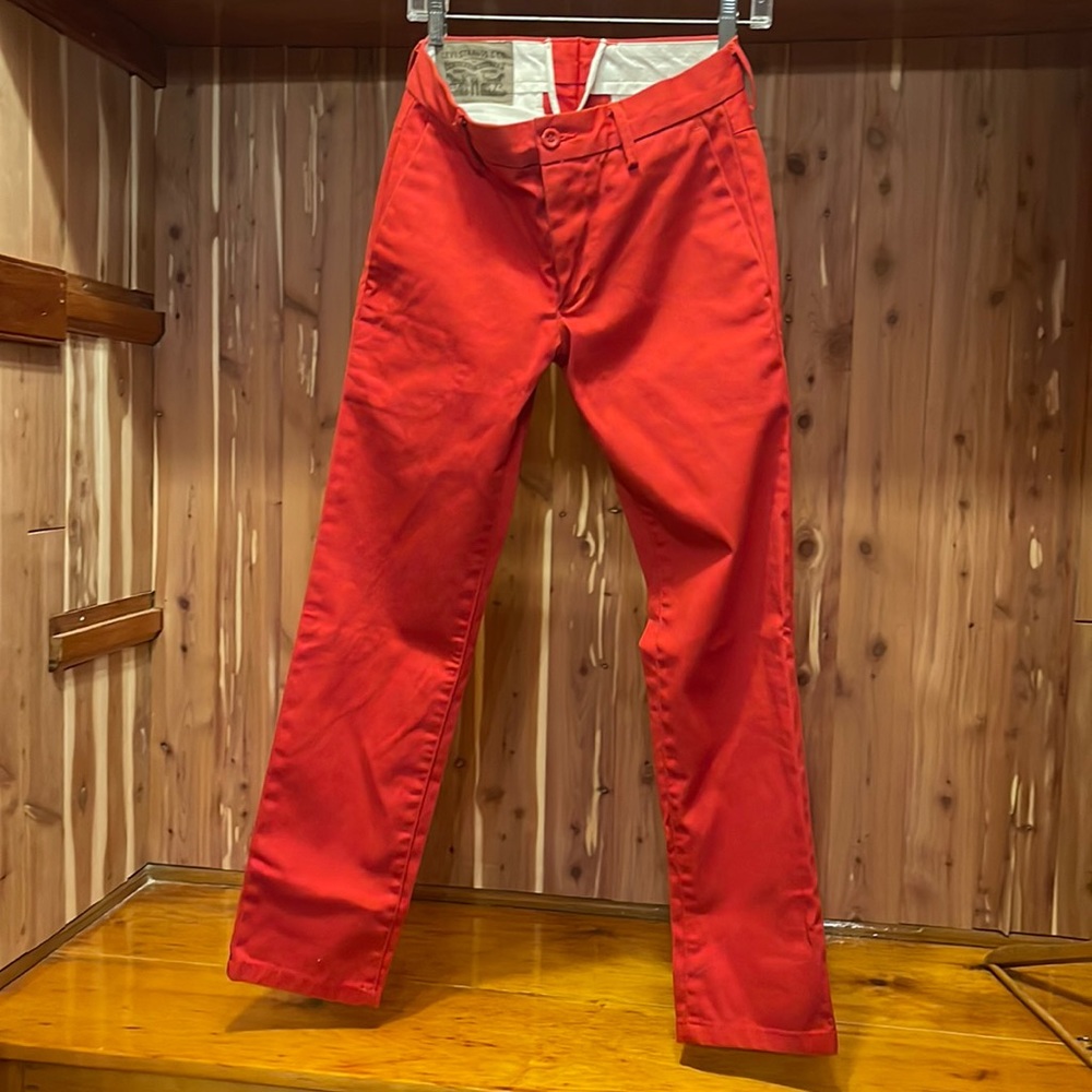 Levi’s 511 Men’s Slim Fit Red Pant Slacks 65% Polyester 35% Cotton RARE 28x30